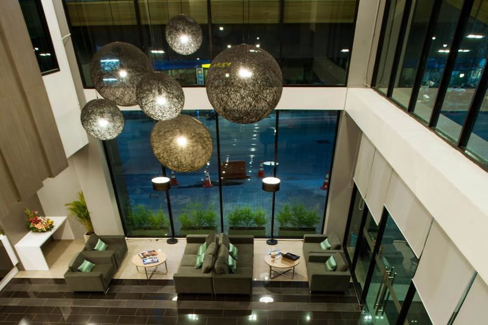 Фото Leosor Hotel