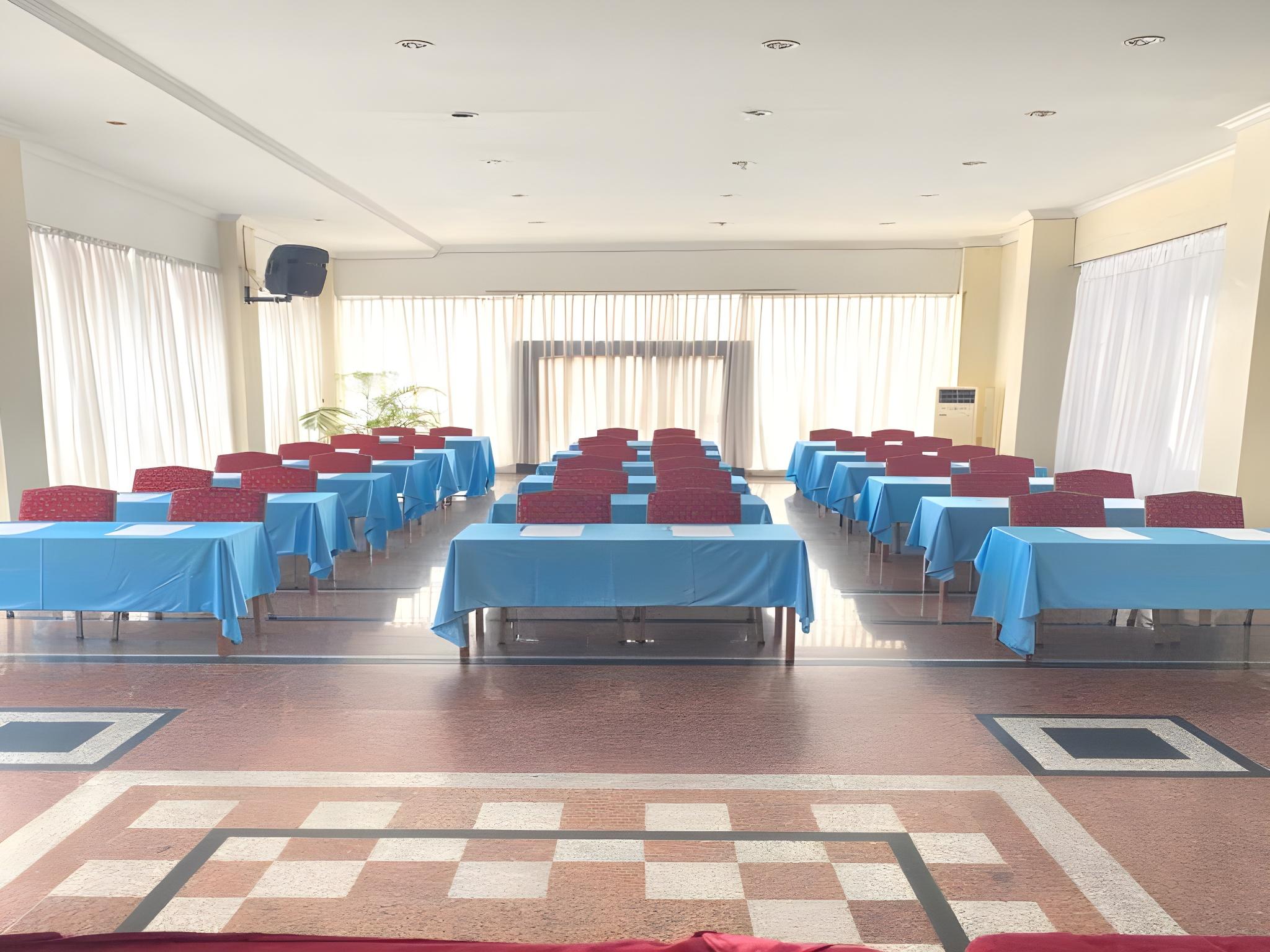 Фото Hotel Prima Indah