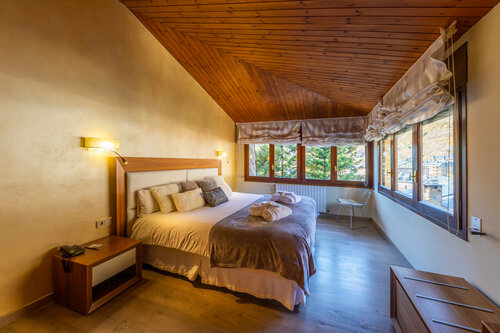 Гостиница Hotel Guillem в Энкаме