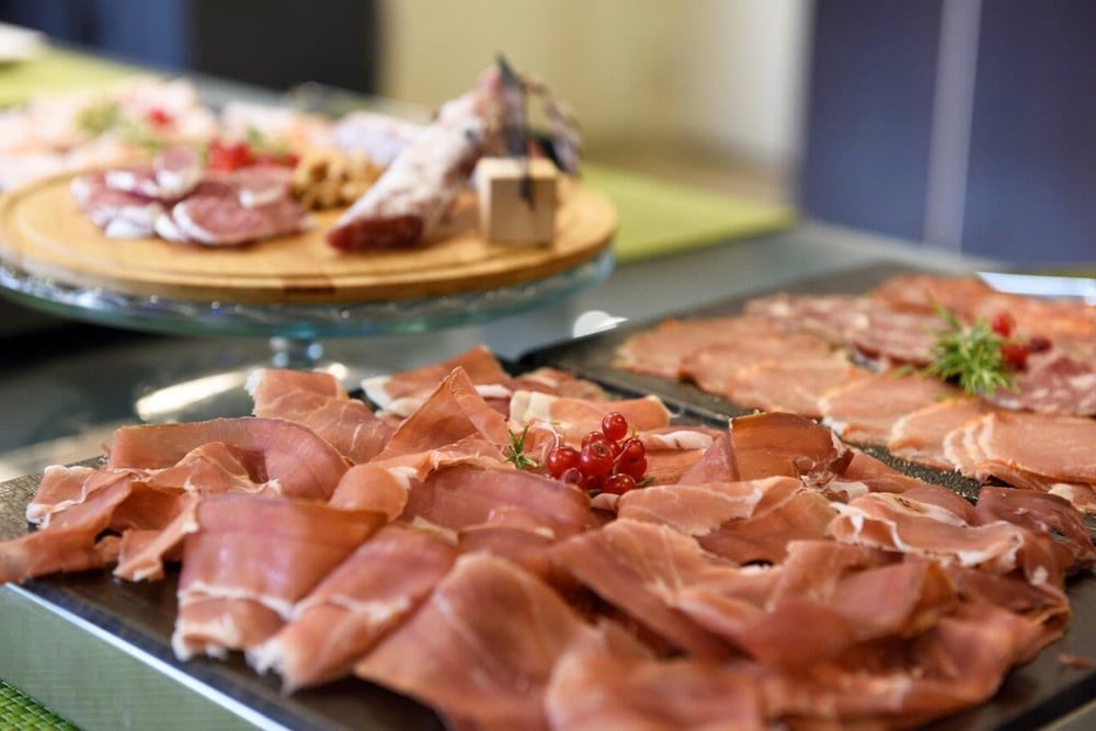 Фото Grums Barcelona Hotel & SPA