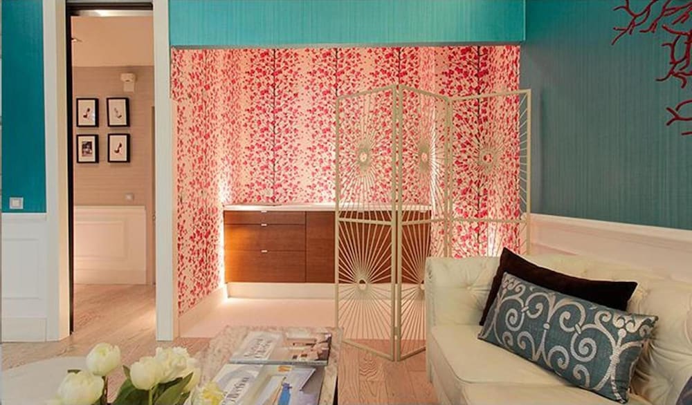 Фото Ab Design Suites Madrid