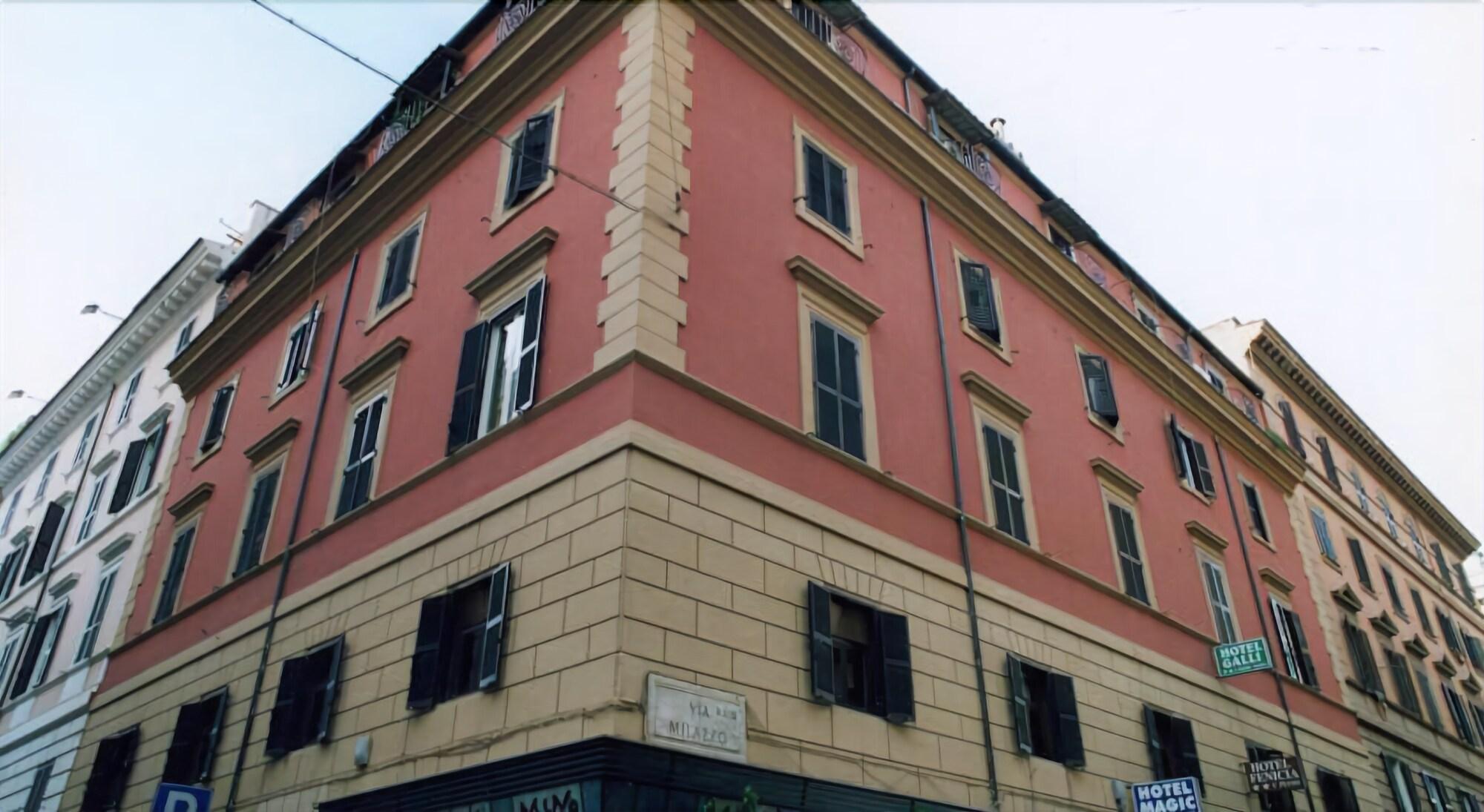 Фото отеля 2