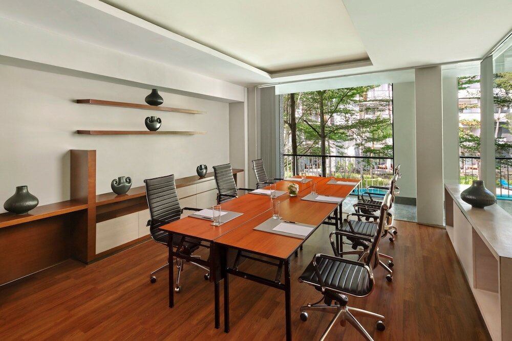 Фото Courtyard by Marriott Bali Nusa Dua Resort