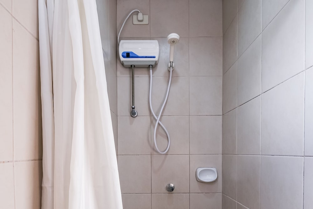 Фото Governor Forbes Inn