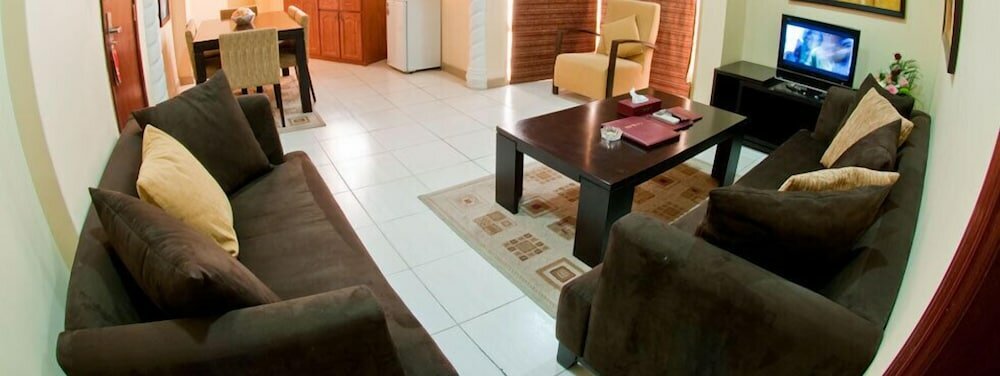 Фото LaVilla Hotel