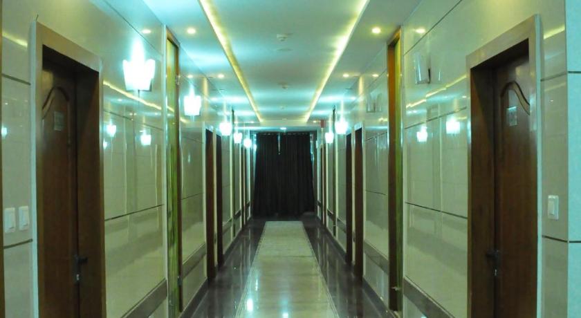 Фото Hotel Basera Brij Bhoomi