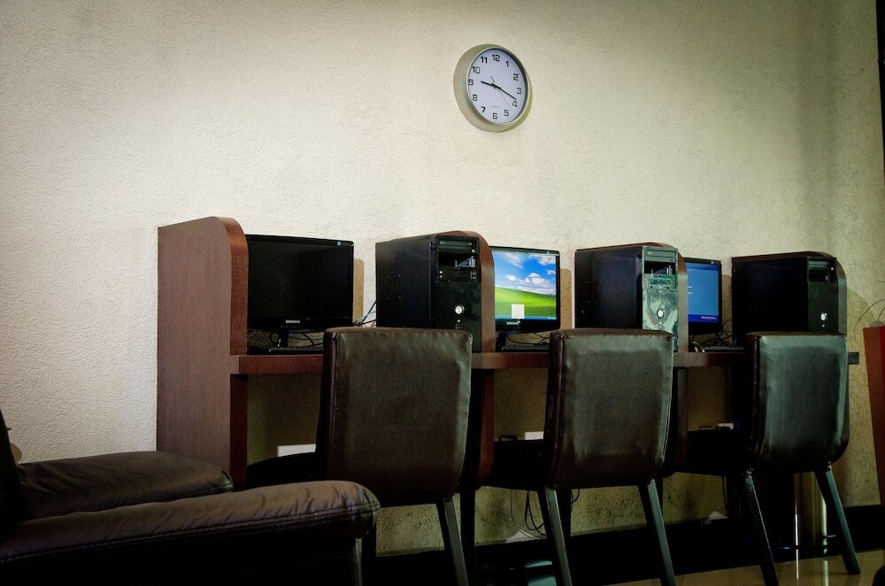 Фото Hotel Portonovo Plaza Centro