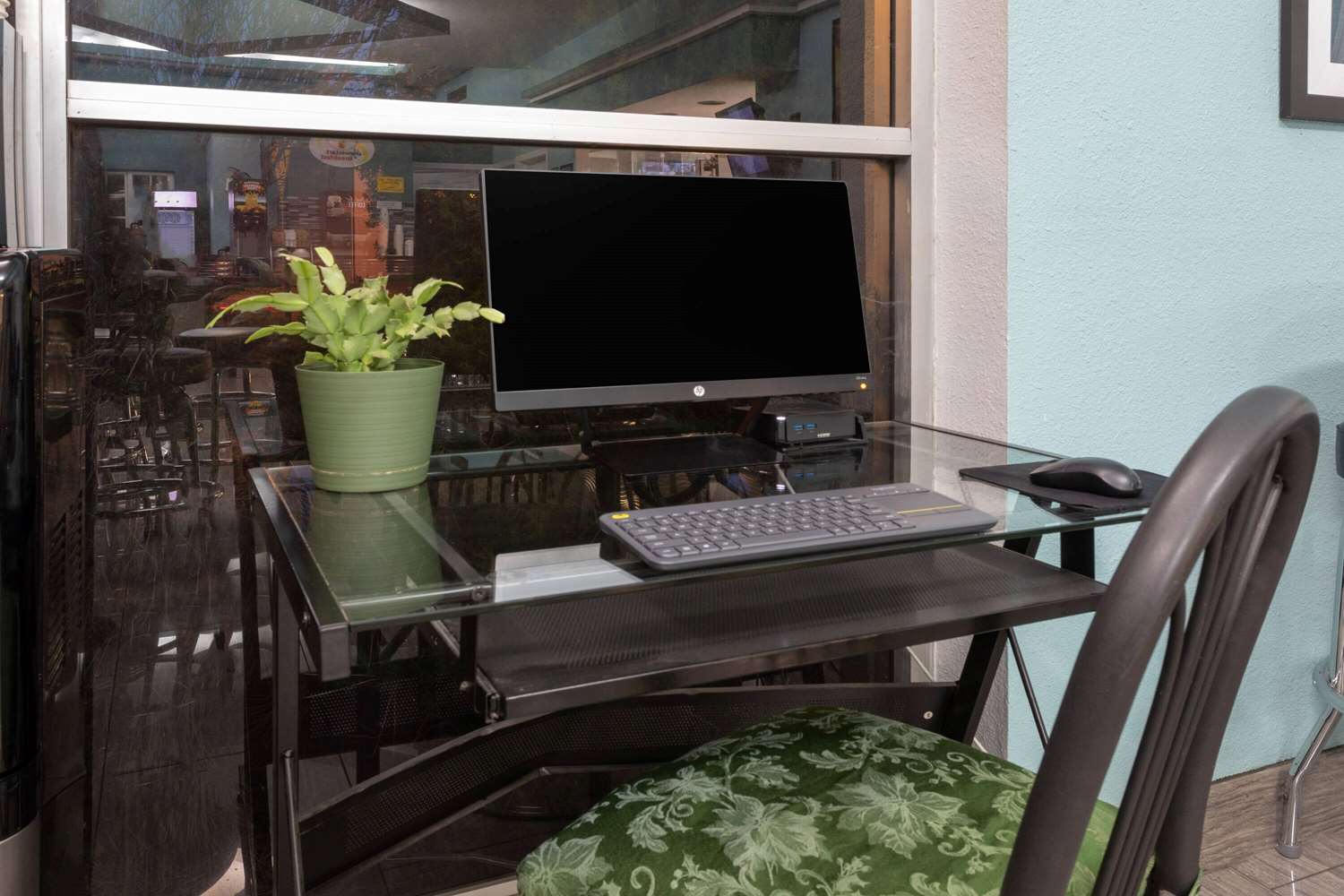 Фото Super 8 by Wyndham Conference Center NAU/Downtown