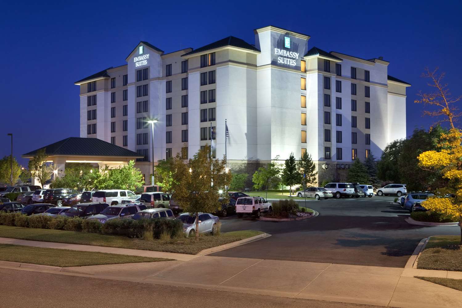 Фото Embassy Suites by Hilton Denver International Airport