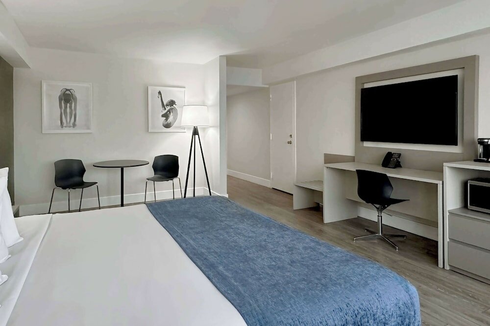 Фото Wyndham I-Drive Avanti Resort & Conference Center