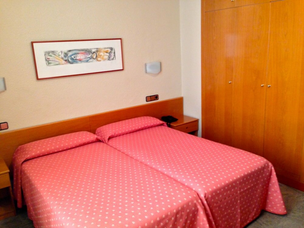 Фото Hotel Pelayo