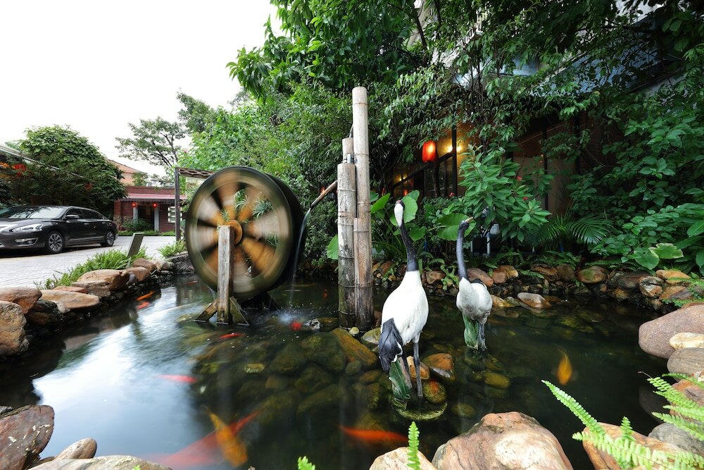 Фото Guangzhou Royal Garden Hotel