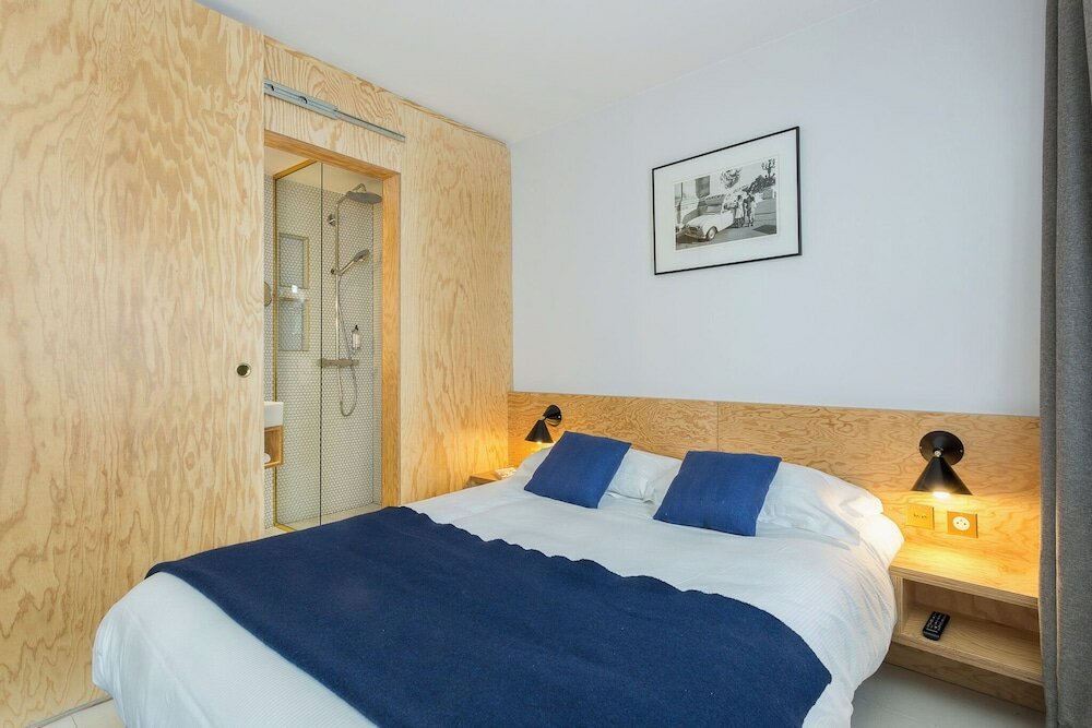 Фото Hotel Montholon Paris