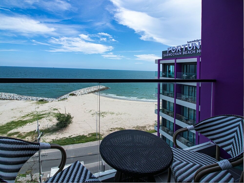 Фото Fortune Hotel SaengChan Beach Rayong