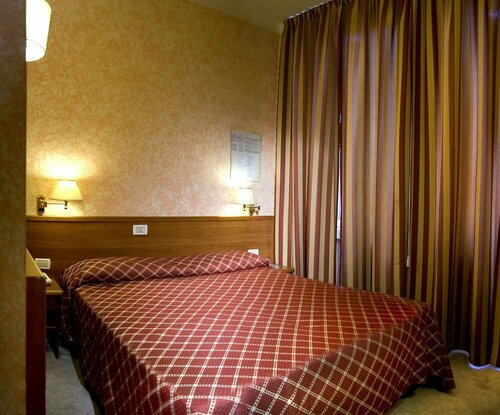 Внешний вид отеля Hotel Delle Muse в Риме, фото 3