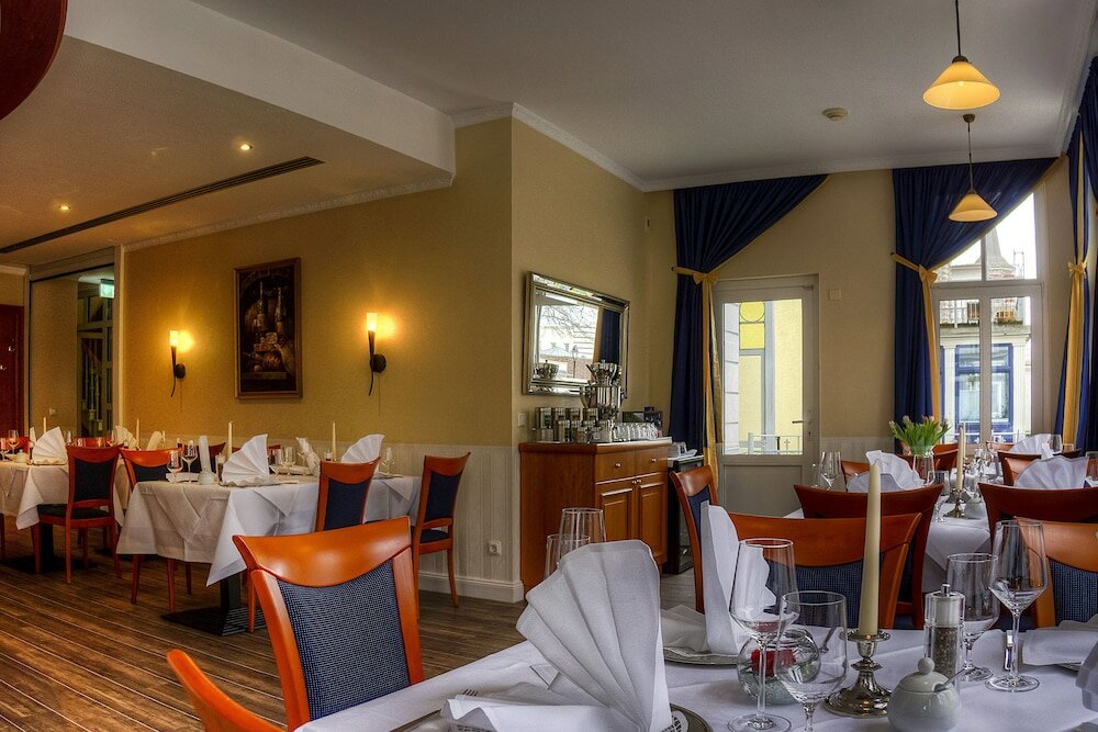 Фото KurparkHotel Warnemuende