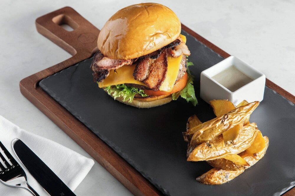 Фото Lagos Marriott Hotel Ikeja