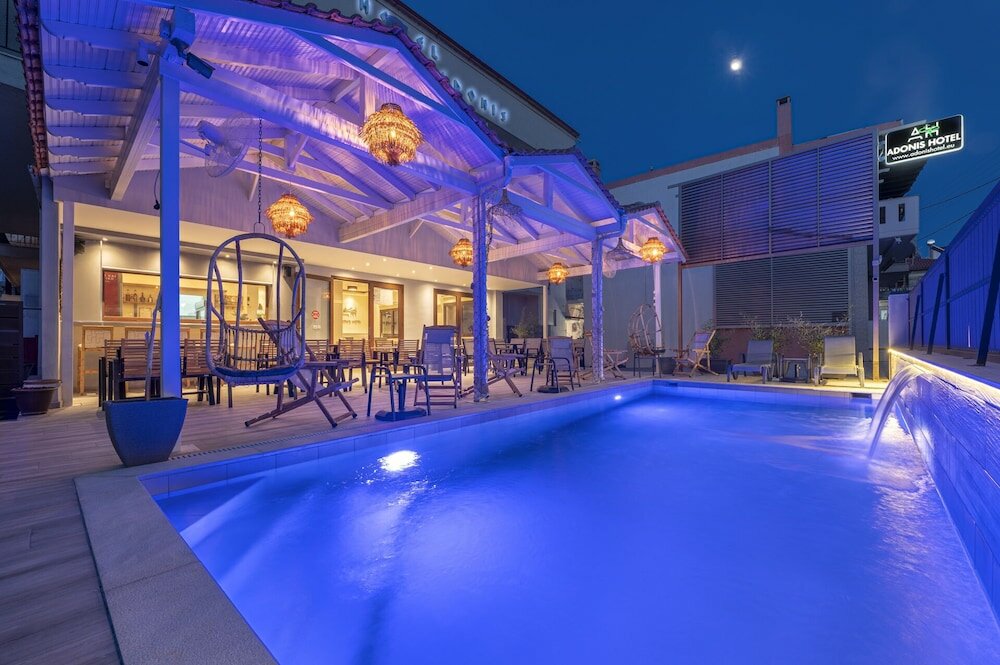 Фото отеля 1