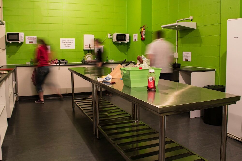 Фото Rock Solid Backpackers 