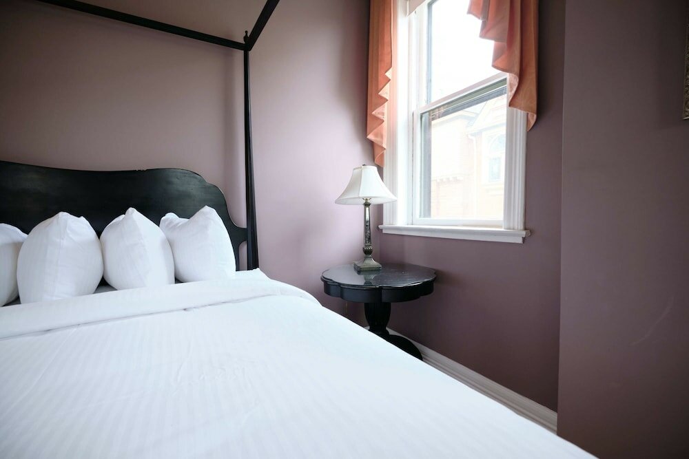 Фото The Inn on Ferry Street