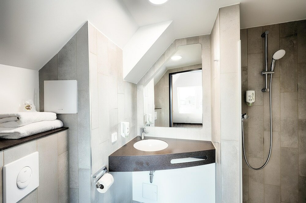 Фото B&b Hotel Wien-Stadthalle