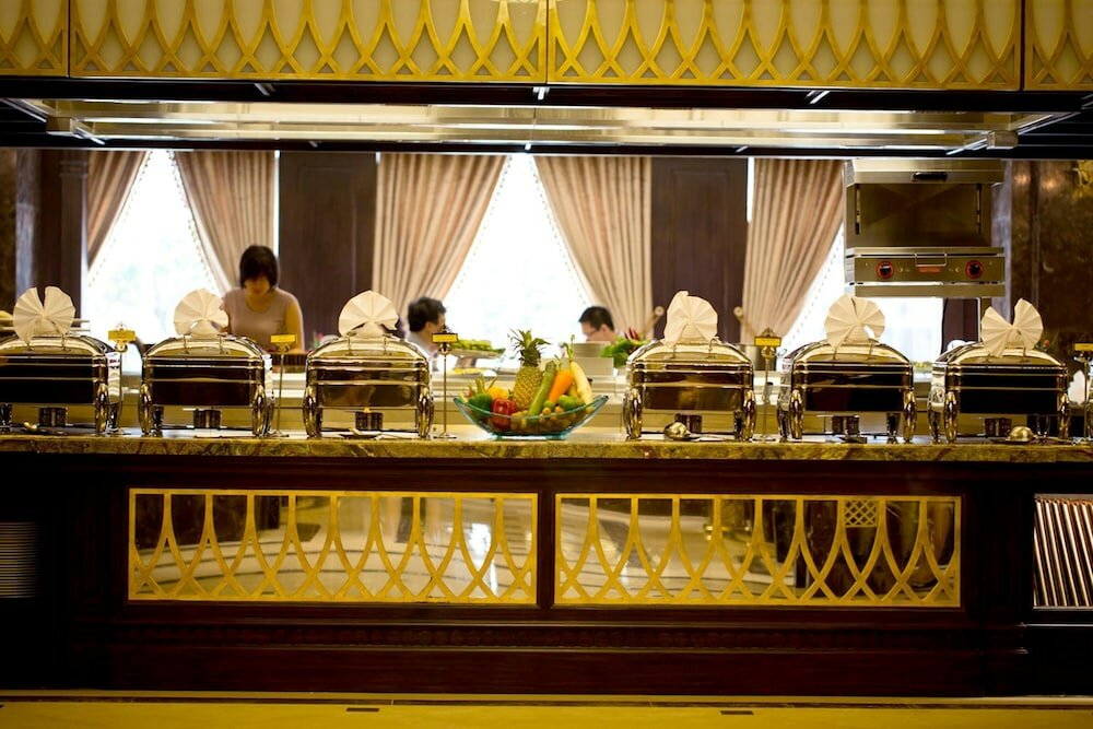 Фото Eldora Hotel