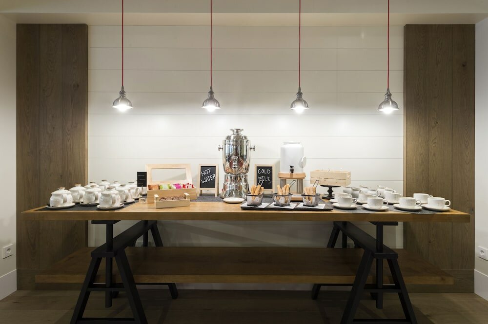 Фото Hotel Barcelona Universal