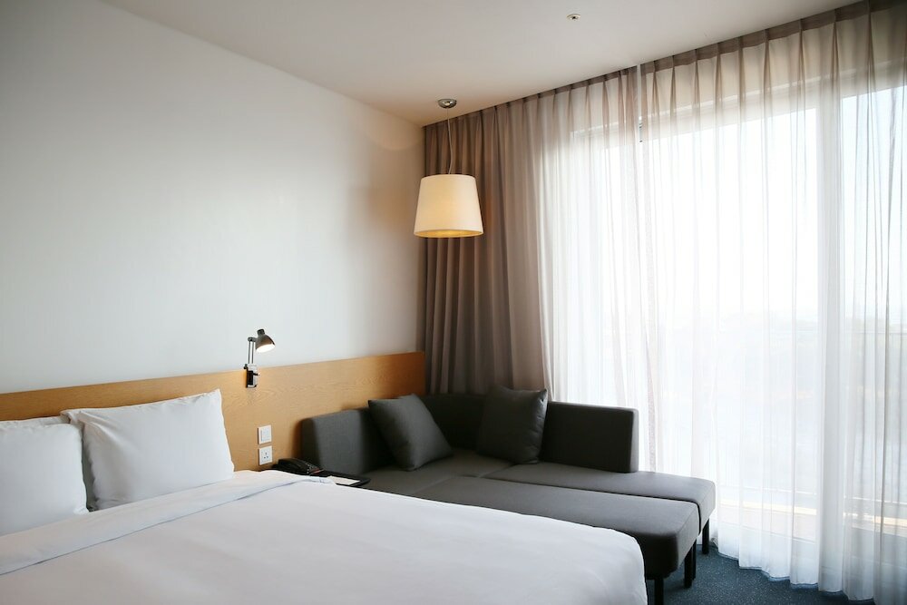 Фото Nest Hotel Incheon
