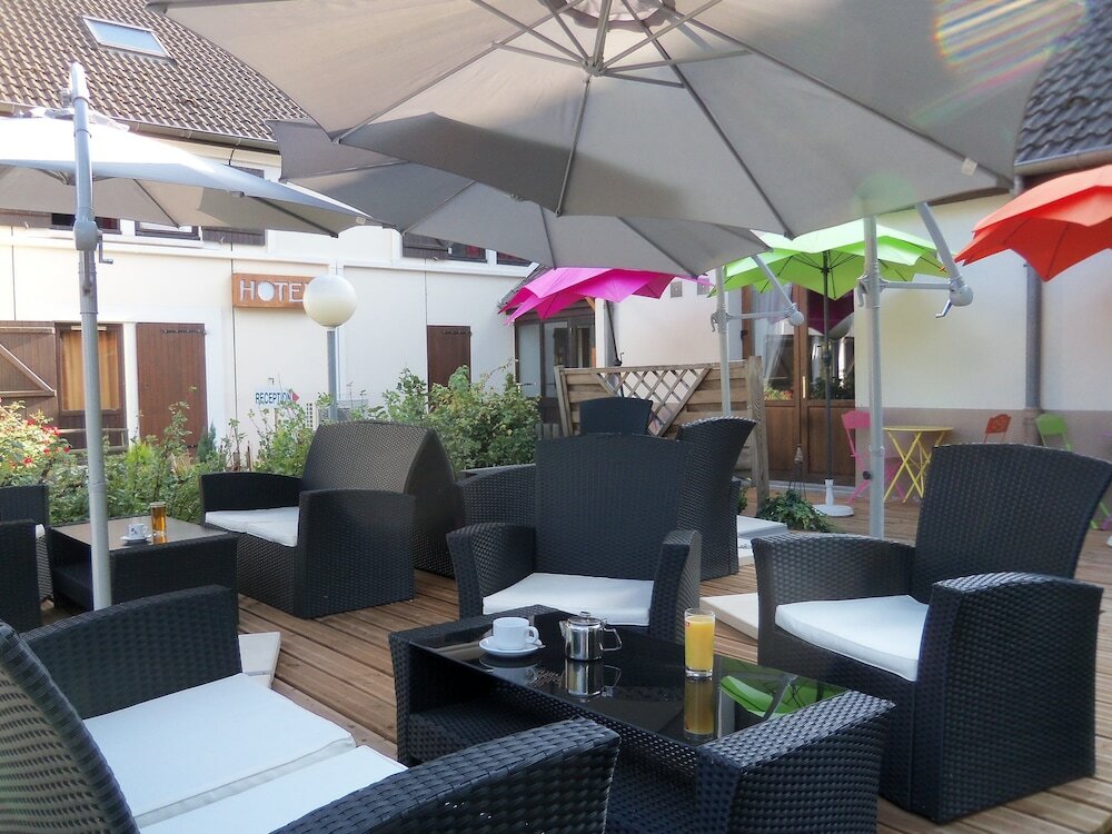 Фото Hôtel Porte de Genève