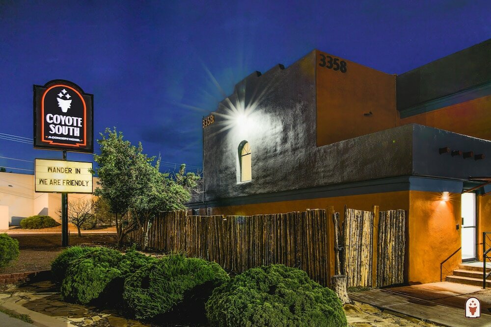 Фото Coyote South