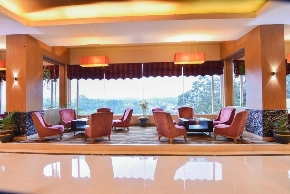 Фото Grand Rocky Hotel