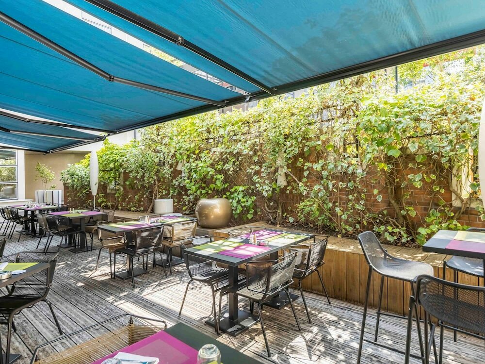 Фото Mercure Paris Massy Gare TGV