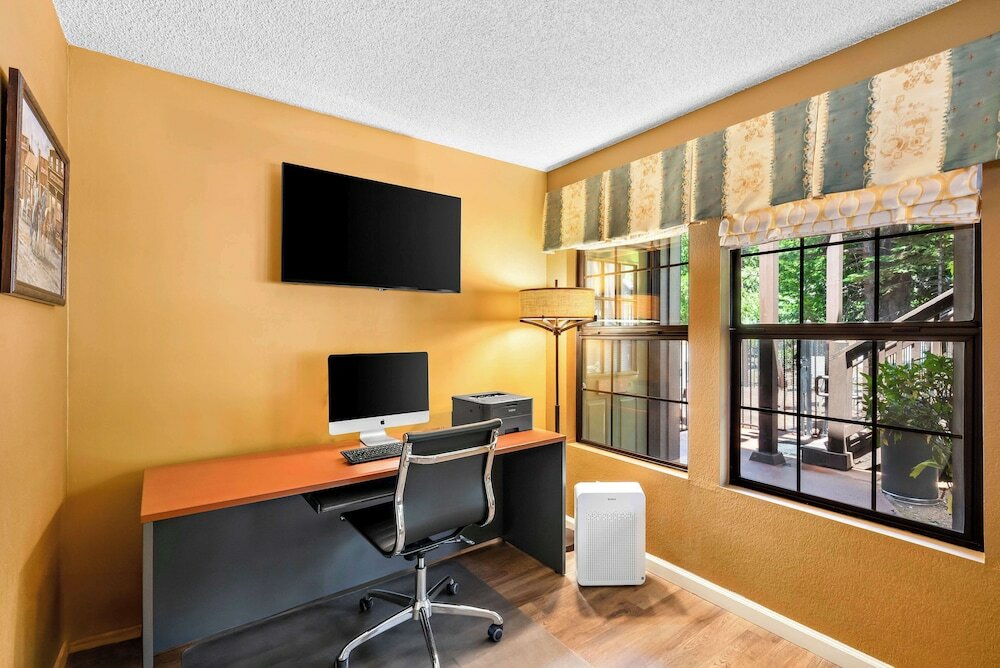 Фото Best Western Stagecoach Inn