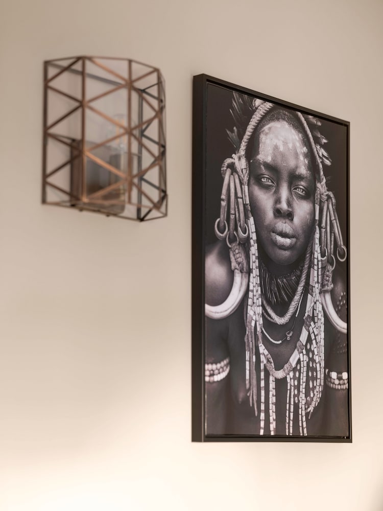 Фото Maisons du Monde Hôtel & Suites