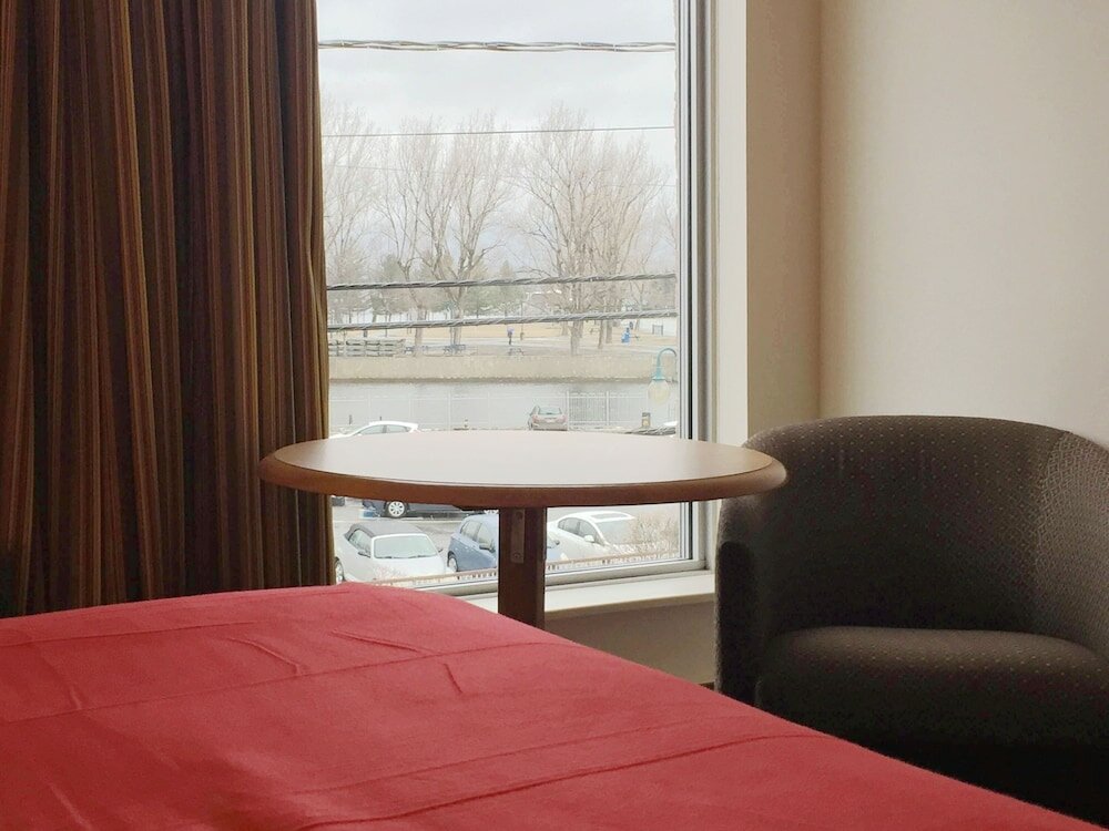 Фото Auberge Du Grand Lac