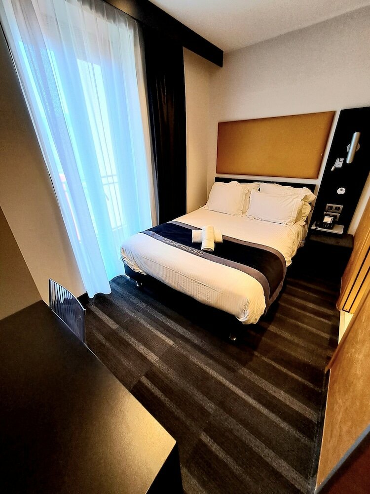 Фото Hôtel Boutique Richelieu Lyon Gare Part Dieu