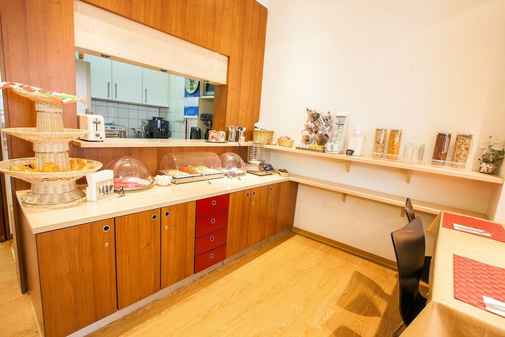 Фото Hotel Munchner Hof