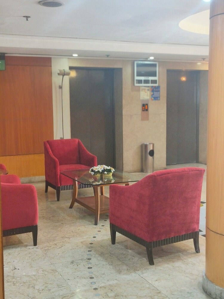 Фото The Pearl Manila Hotel