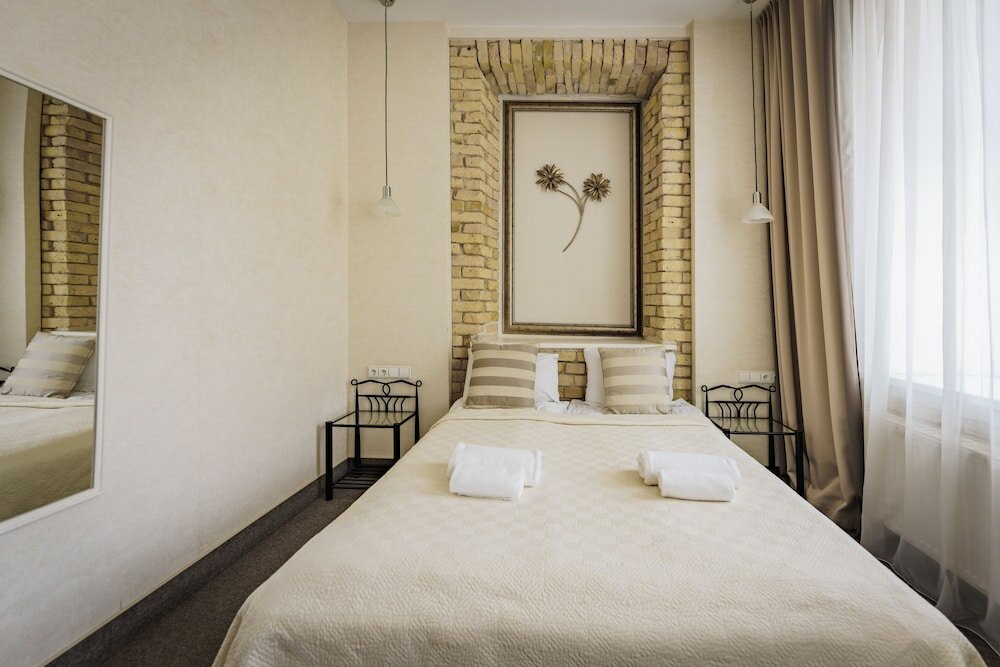 Фото Арт-отель Лунный сад