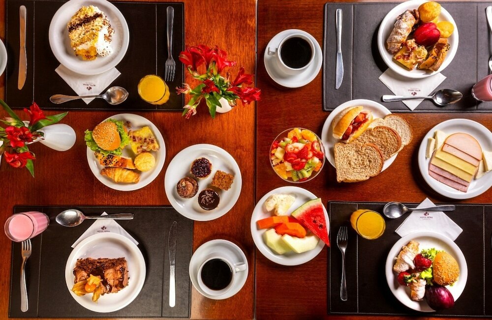 Фото Hotel Laghetto Siena