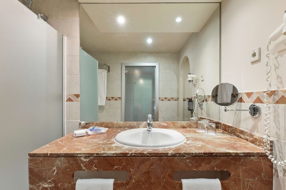 Фото Hotel Best Jacaranda