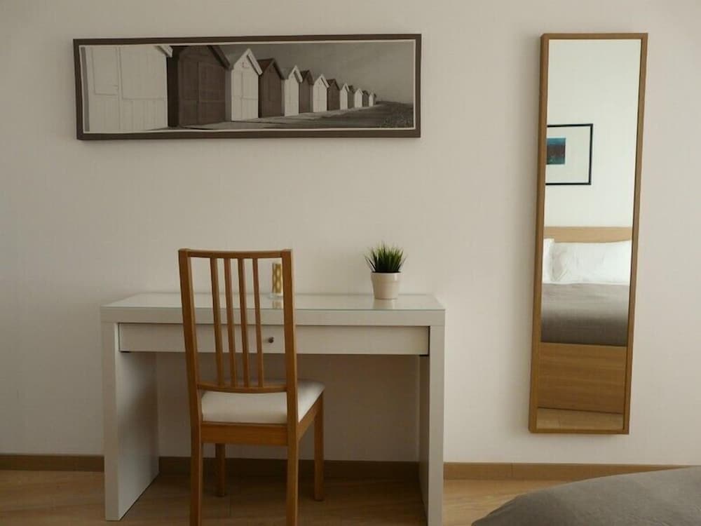 Фото Atticoromantica