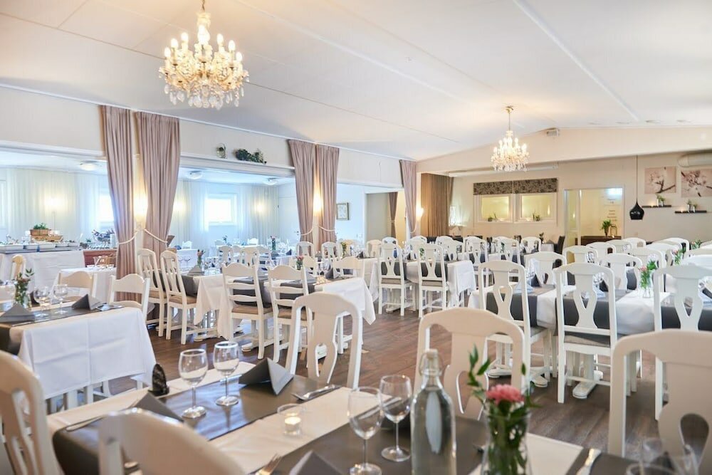 Фото Björkhaga Hotell & Konferens