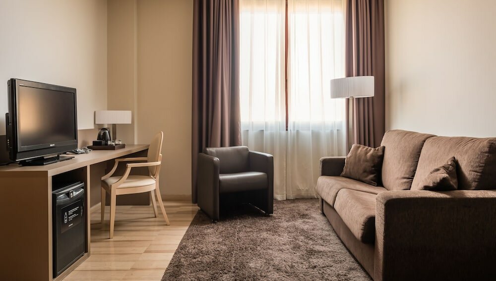 Фото Hotel Sb Ciutat Tarragona