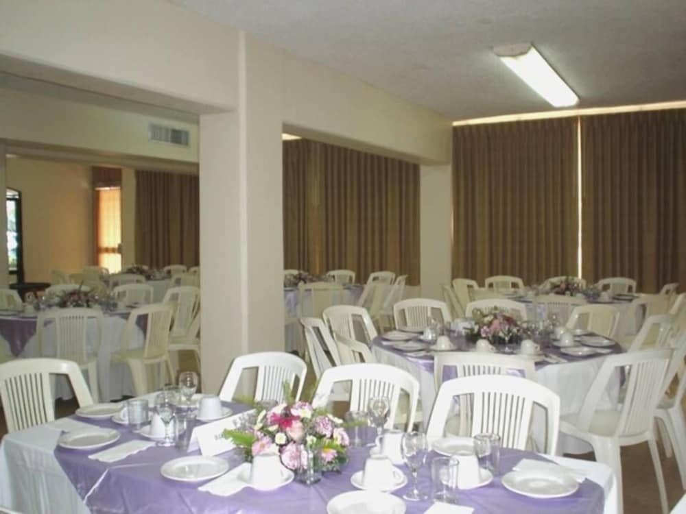 Фото Hotel Batab