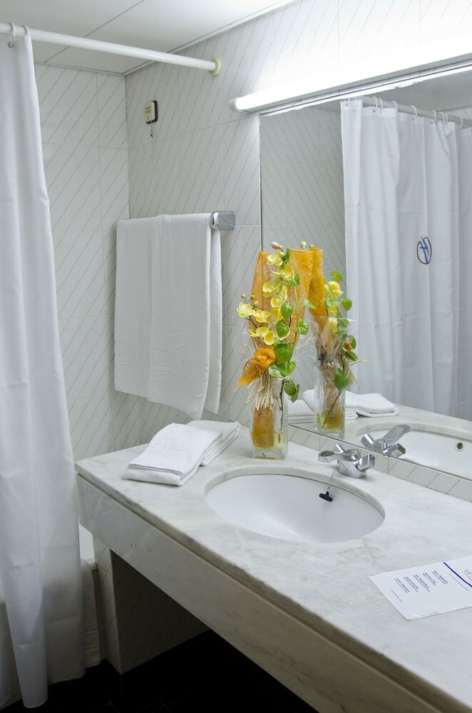 Фото Hotel VIP Executive Zurique