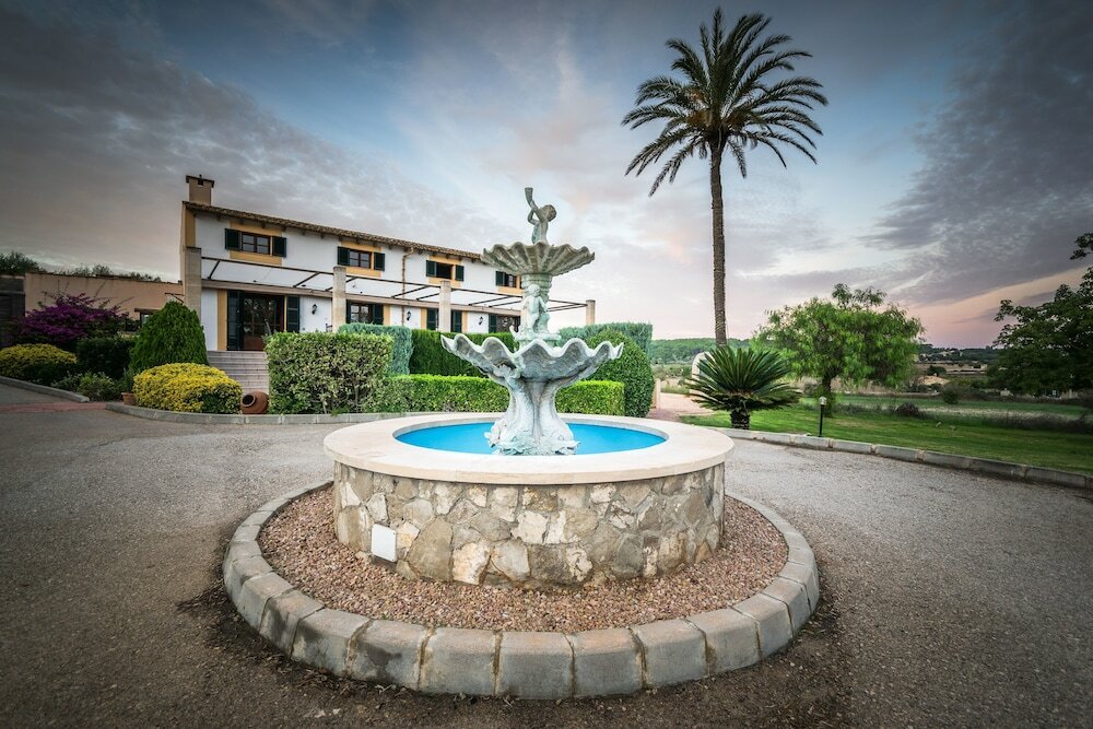 Фото Son Manera Retreat Finca