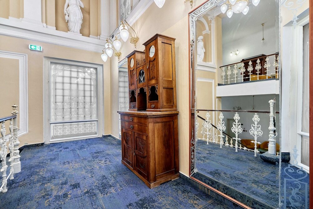 Фото Hotel Maxim