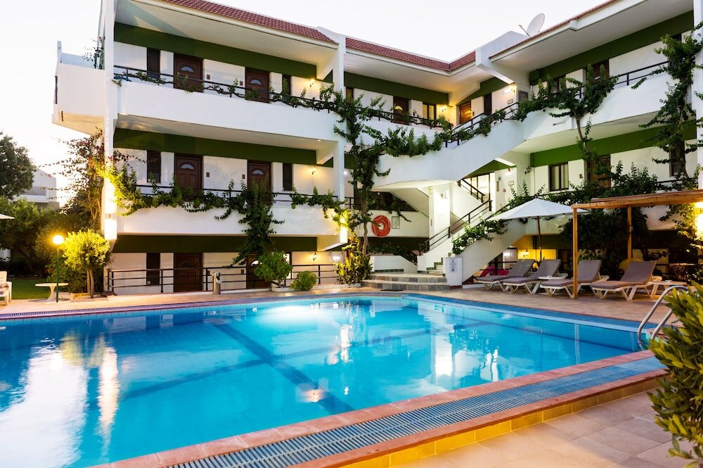 Фото Апарт-отель Terinikos