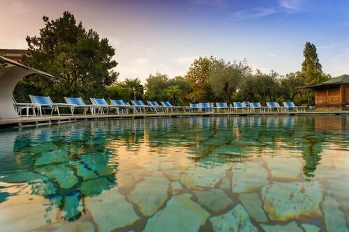 Внешний вид отеля Atlantic Terme Natural SPA & Hotel в Абано-Терме, фото 5